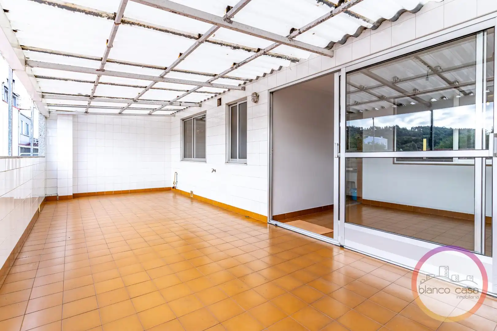 https://static.fotocasa.es/images/ads/2284319d-5aab-4443-ac89-9a09b05cc1a2?rule=original