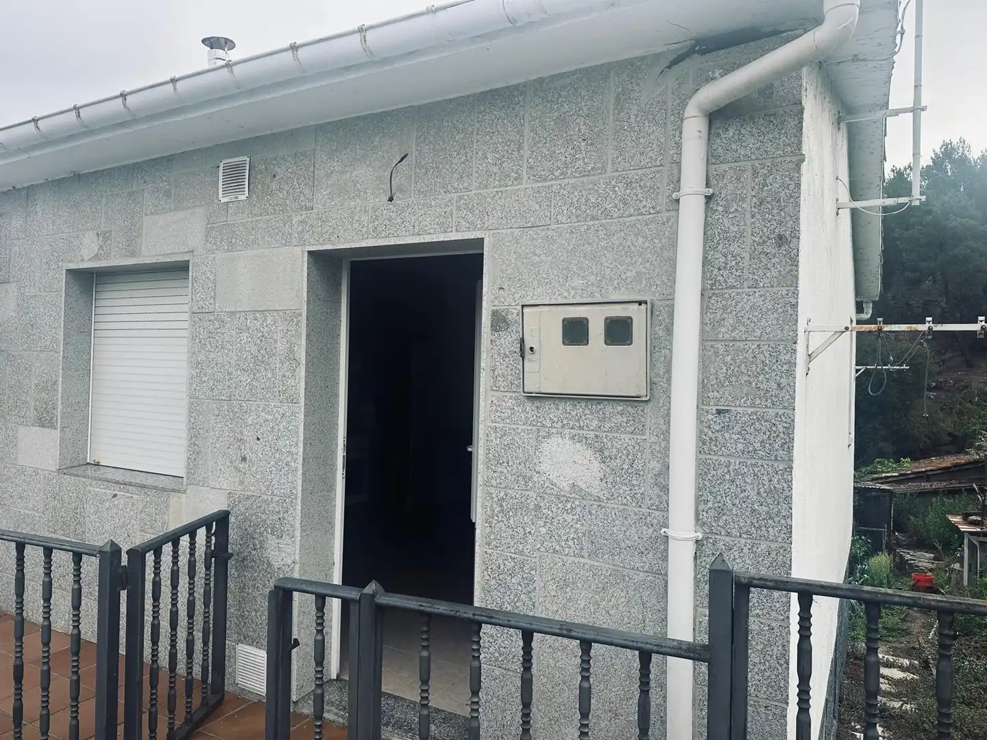 https://static.fotocasa.es/images/ads/62c1d9cd-2984-48f7-a2b6-9901a310743b?rule=original