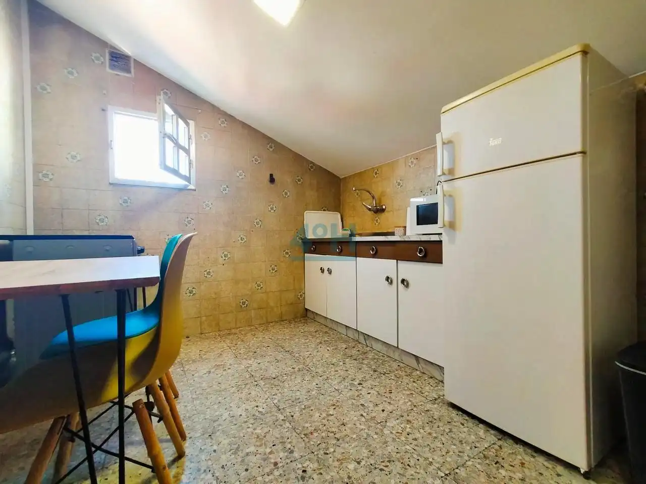 https://static.fotocasa.es/images/ads/e23474ce-9578-458f-97f2-e08ab7fb986f?rule=original