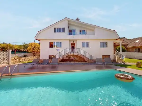 https://static.fotocasa.es/images/ads/4235b35e-74d6-48a7-850d-85c2df701bb0?rule=original
