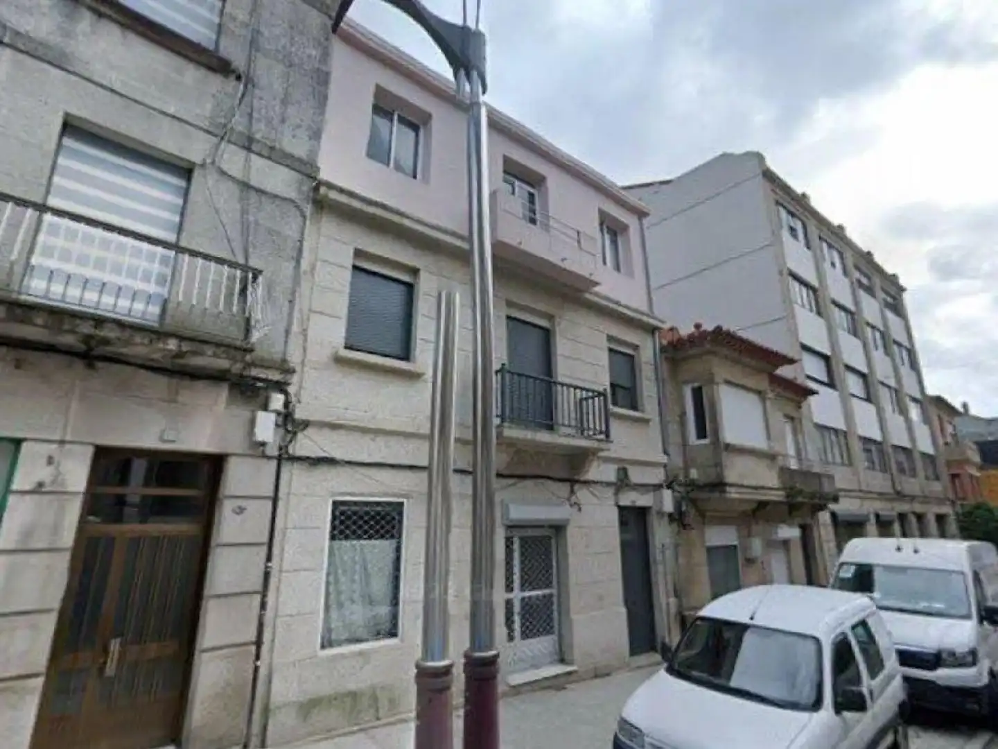 https://static.fotocasa.es/images/ads/c0b2a226-78a4-4609-9be8-106a764ec476?rule=original