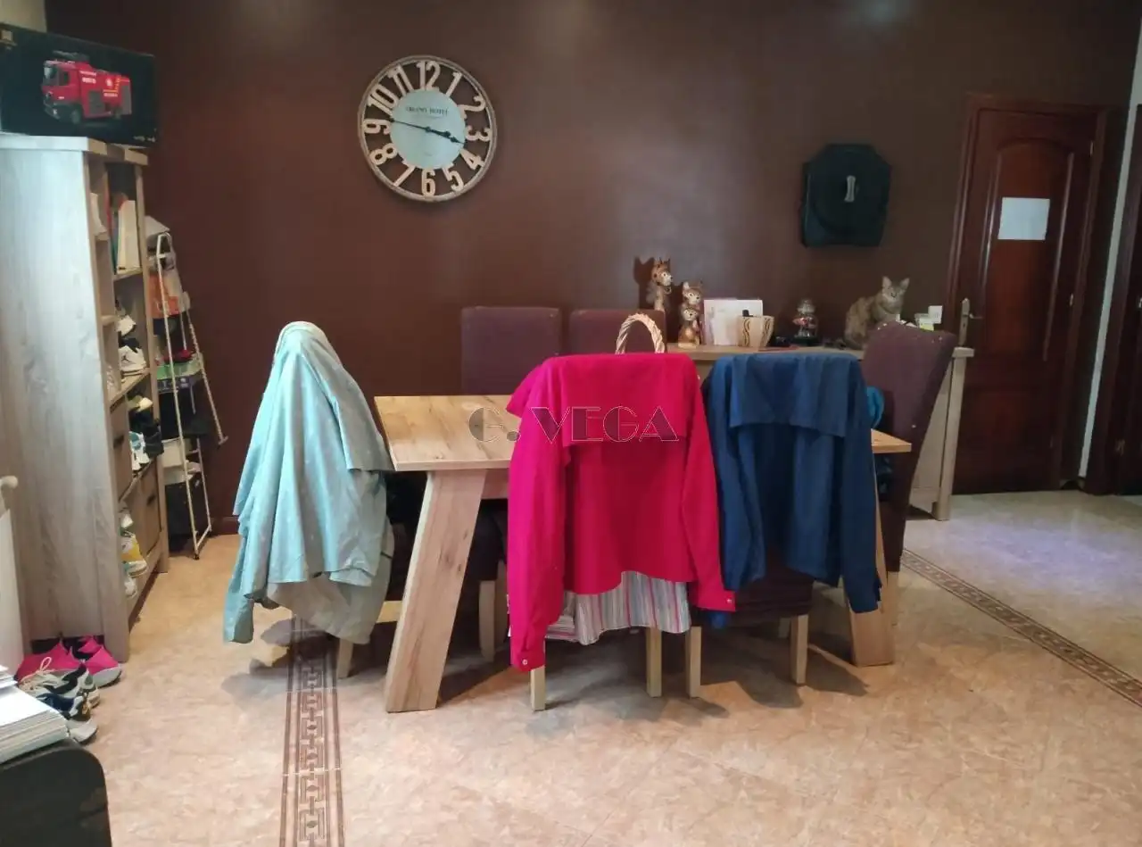https://static.fotocasa.es/images/ads/3e4d5b26-dcc5-4123-9433-3ffd4c756866?rule=original