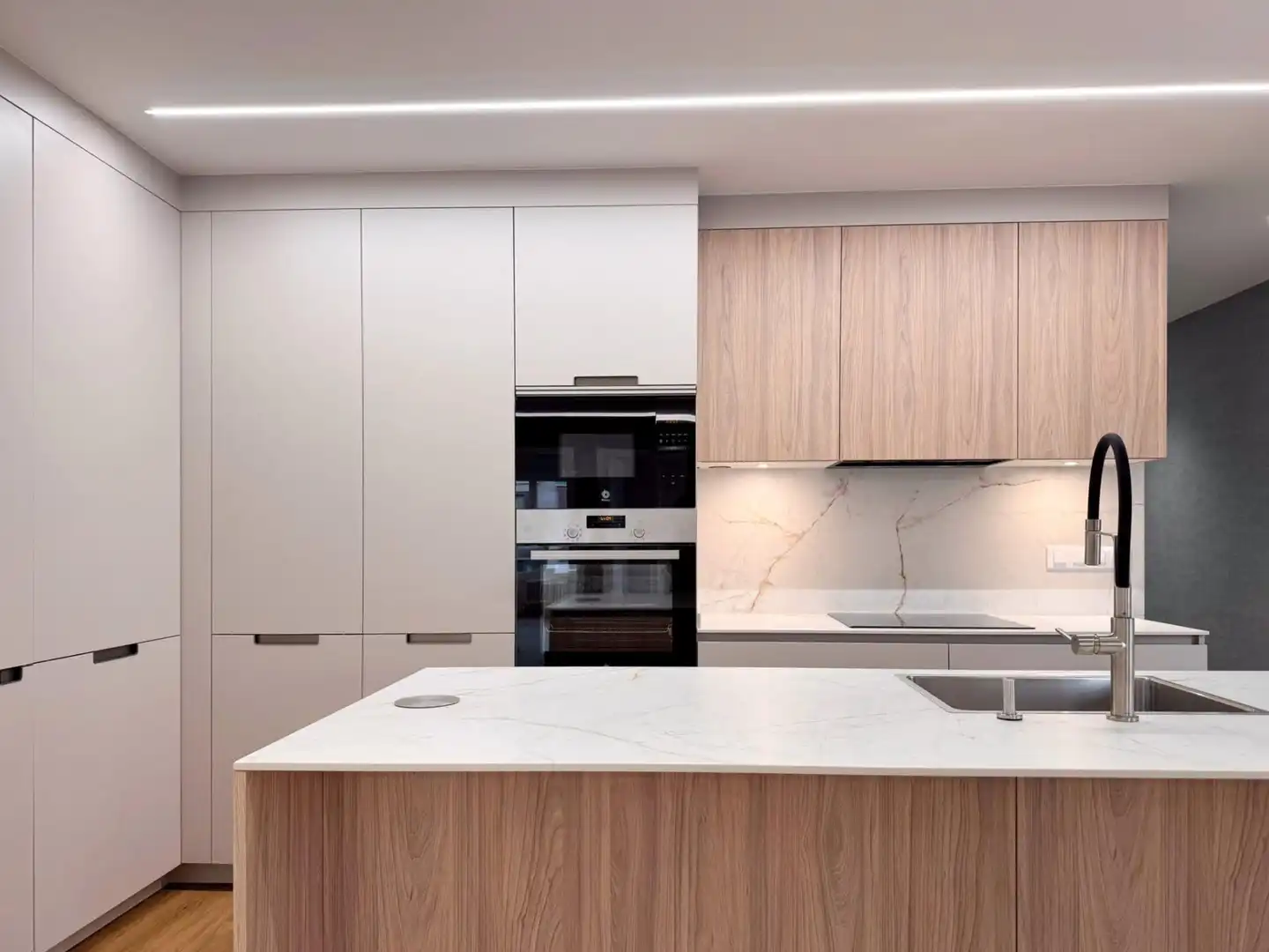 https://static.fotocasa.es/images/ads/a69b9569-073d-41a5-8ed6-de40d555cf51?rule=original