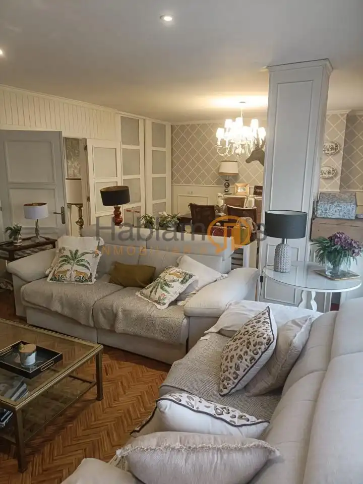 https://static.fotocasa.es/images/ads/e5d1a189-1665-4b94-a390-04d763850bd9?rule=original