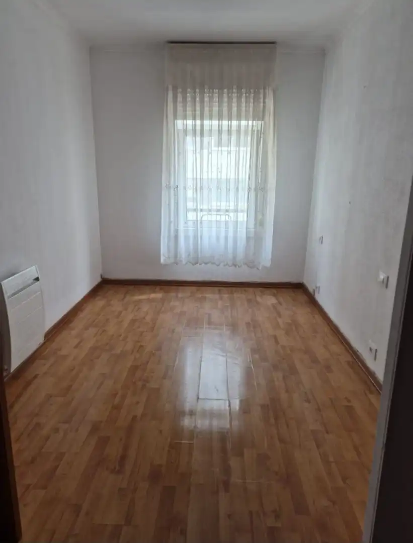 https://static.fotocasa.es/images/anuncio/2026/08/07/190427332/4985140661.jpg?rule=original