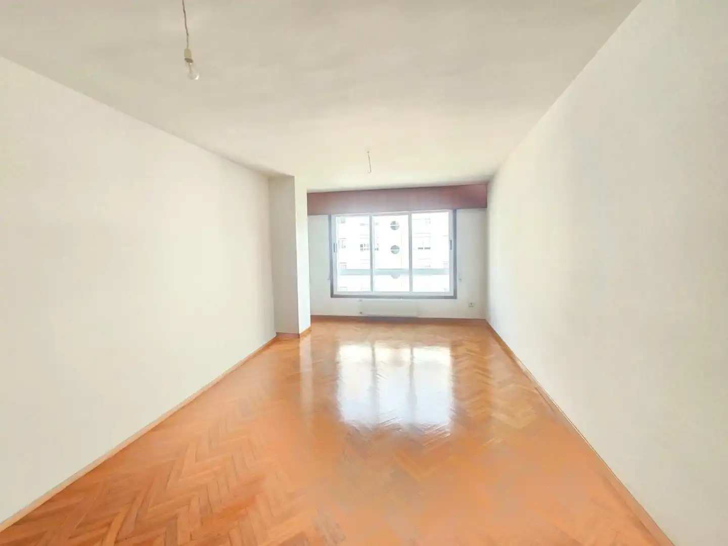 https://static.fotocasa.es/images/ads/c0818f6f-cca8-4d35-9aa0-a5f106164785?rule=original