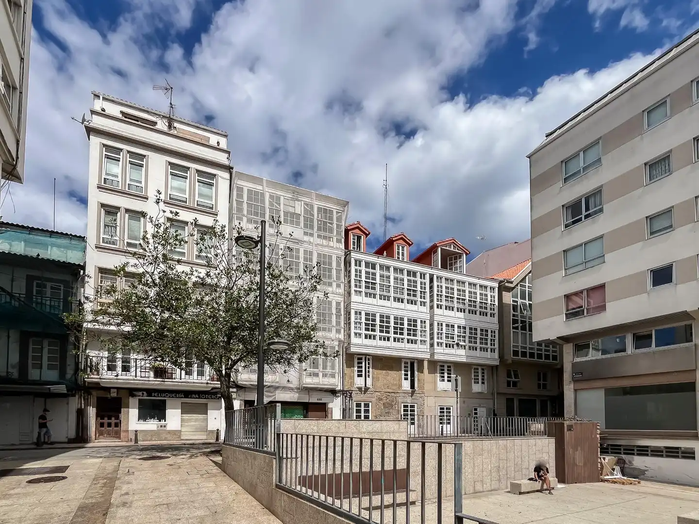 https://static.fotocasa.es/images/ads/0a4b7631-49b4-48af-a295-8b0f08f4b581?rule=original