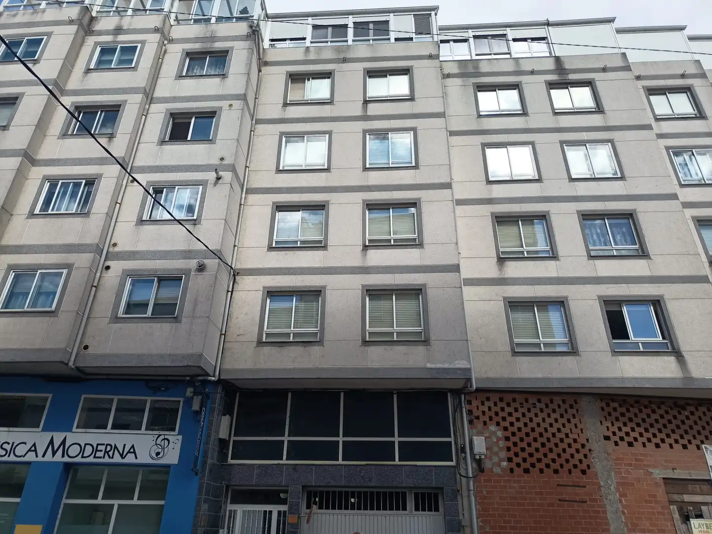 https://static.fotocasa.es/images/ads/1b39996f-3ea6-409b-8713-b253651a098a?rule=original