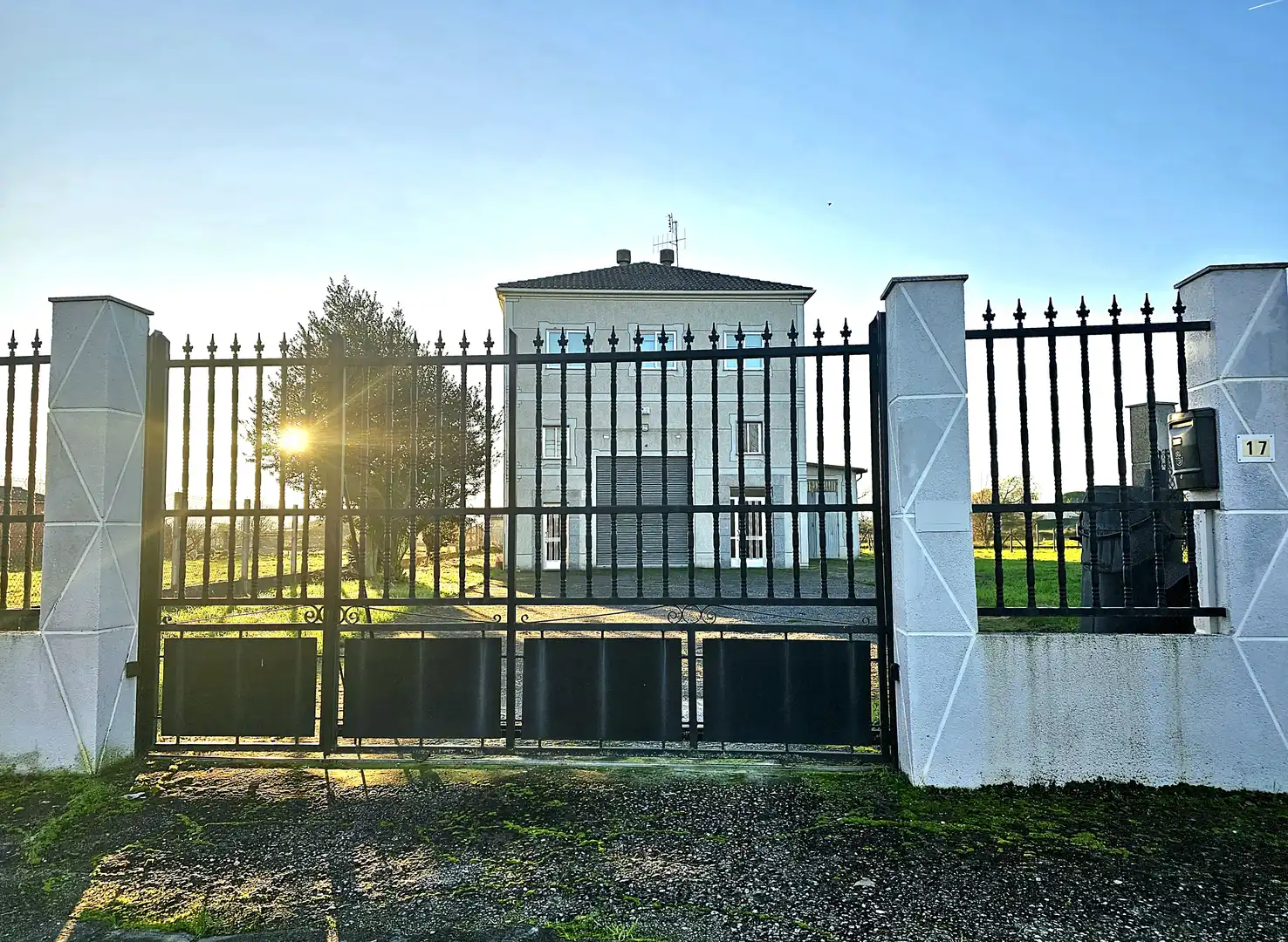 https://static.fotocasa.es/images/ads/41a5482c-8218-4556-afd9-13edde2028ba?rule=original