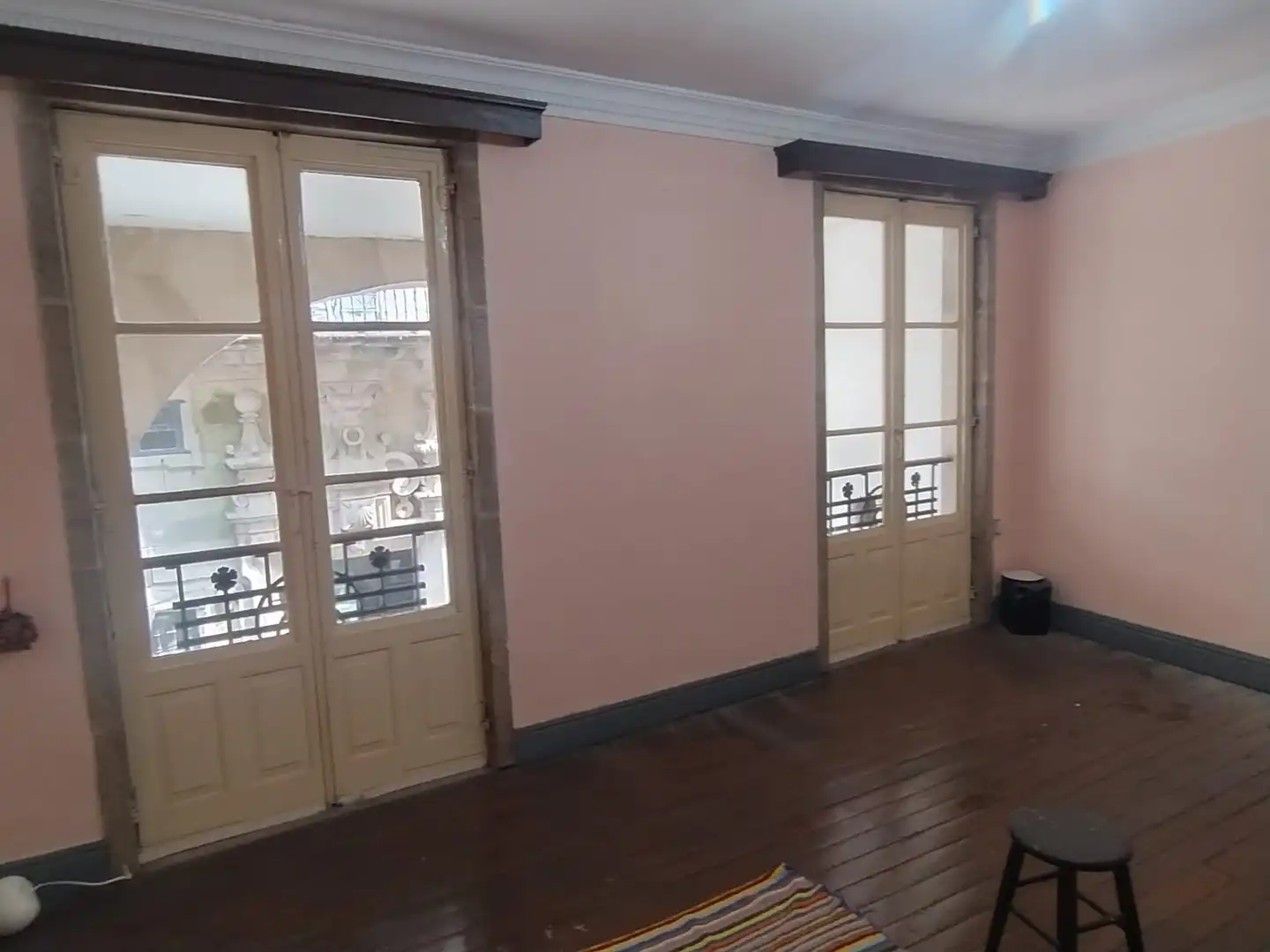https://static.fotocasa.es/images/ads/83939399-d83b-4e68-85e5-09c9fca19071?rule=original