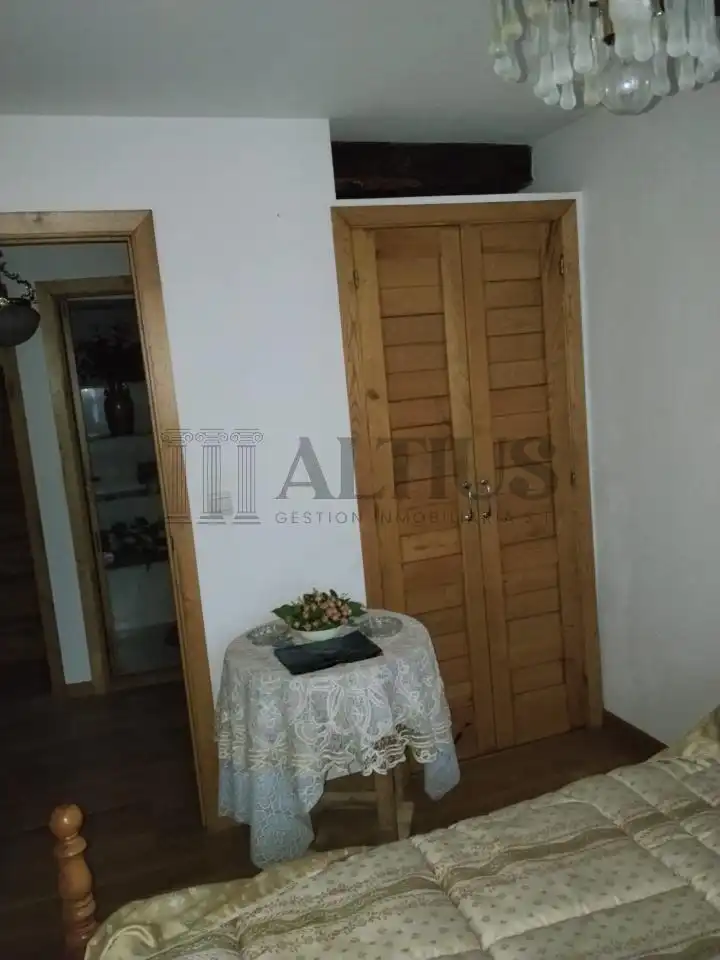 https://static.fotocasa.es/images/ads/ce97b316-e7e9-4f7c-94d9-d27724a3346c?rule=original