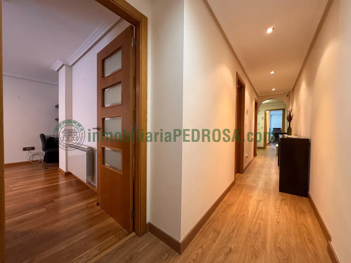 https://static.fotocasa.es/images/ads/d00233a0-3788-4402-96b3-d176f735beae?rule=original