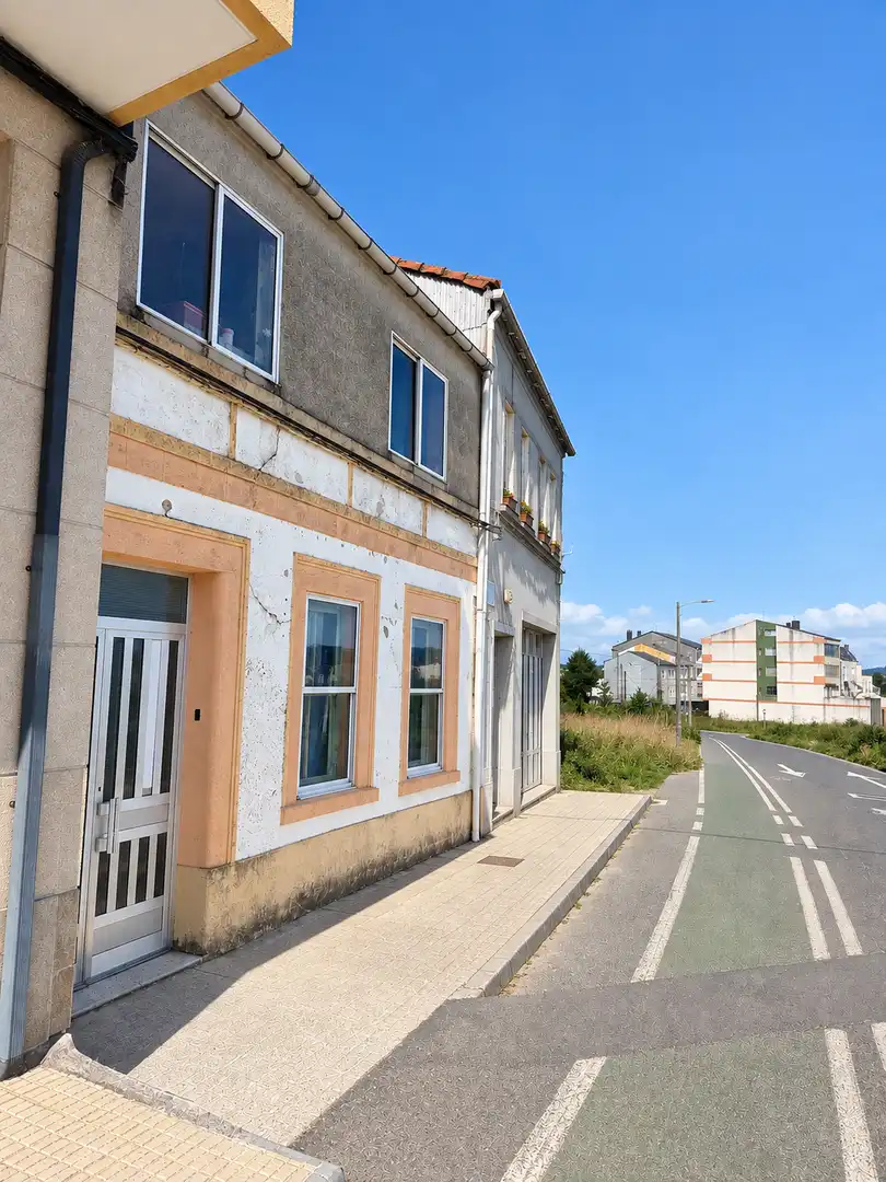 https://static.fotocasa.es/images/ads/443c5a77-61ba-4046-acee-382c41c19c75?rule=original