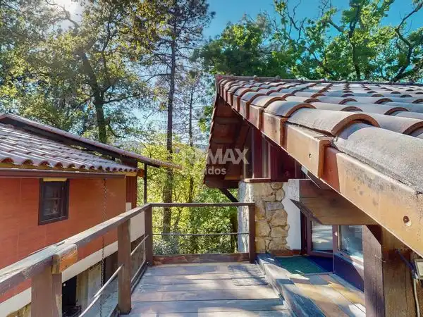 https://static.fotocasa.es/images/ads/e2db7080-c1c7-49cb-95c9-02d5d0ce5b75?rule=original