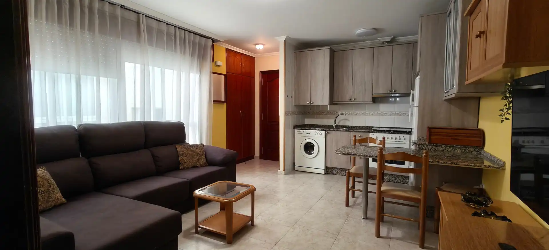 https://static.fotocasa.es/images/ads/f7801238-d17d-4992-b3e0-7b138616e7a4?rule=original