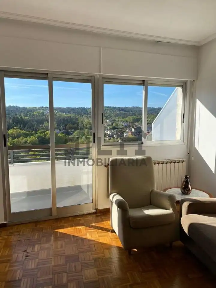https://static.fotocasa.es/images/ads/9aa1f8b4-c728-4f51-a60b-cd574d0bcac9?rule=original