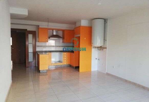 https://static.fotocasa.es/images/ads/932dc178-362e-45af-9598-48576d274f98?rule=original