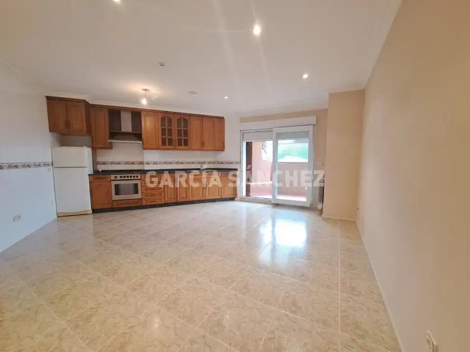 https://static.fotocasa.es/images/ads/ed39d428-3519-4572-8f29-c1073ec38574?rule=original