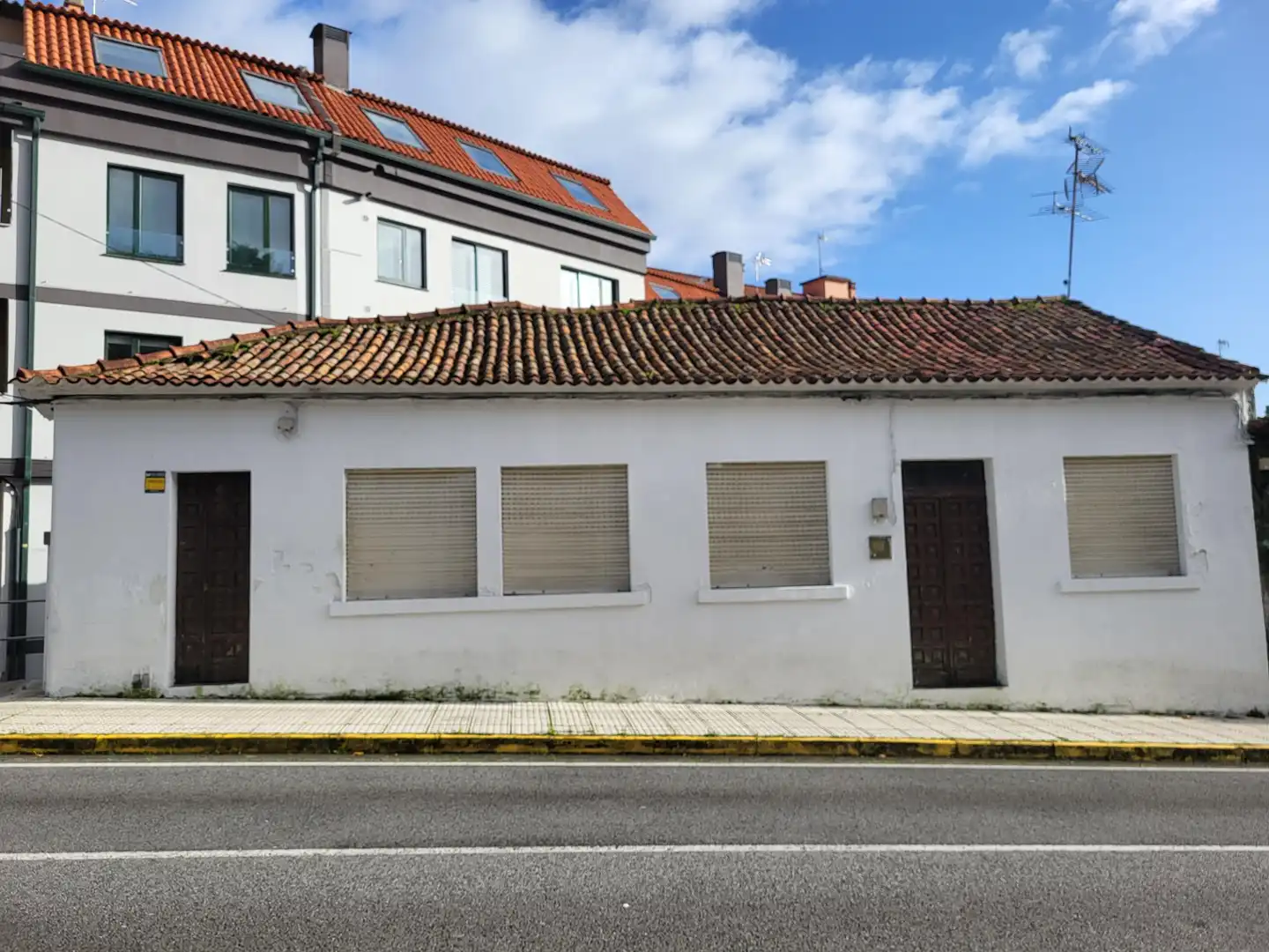 https://static.fotocasa.es/images/ads/309bbda2-4af1-4982-8eed-8f4414f3fa56?rule=original