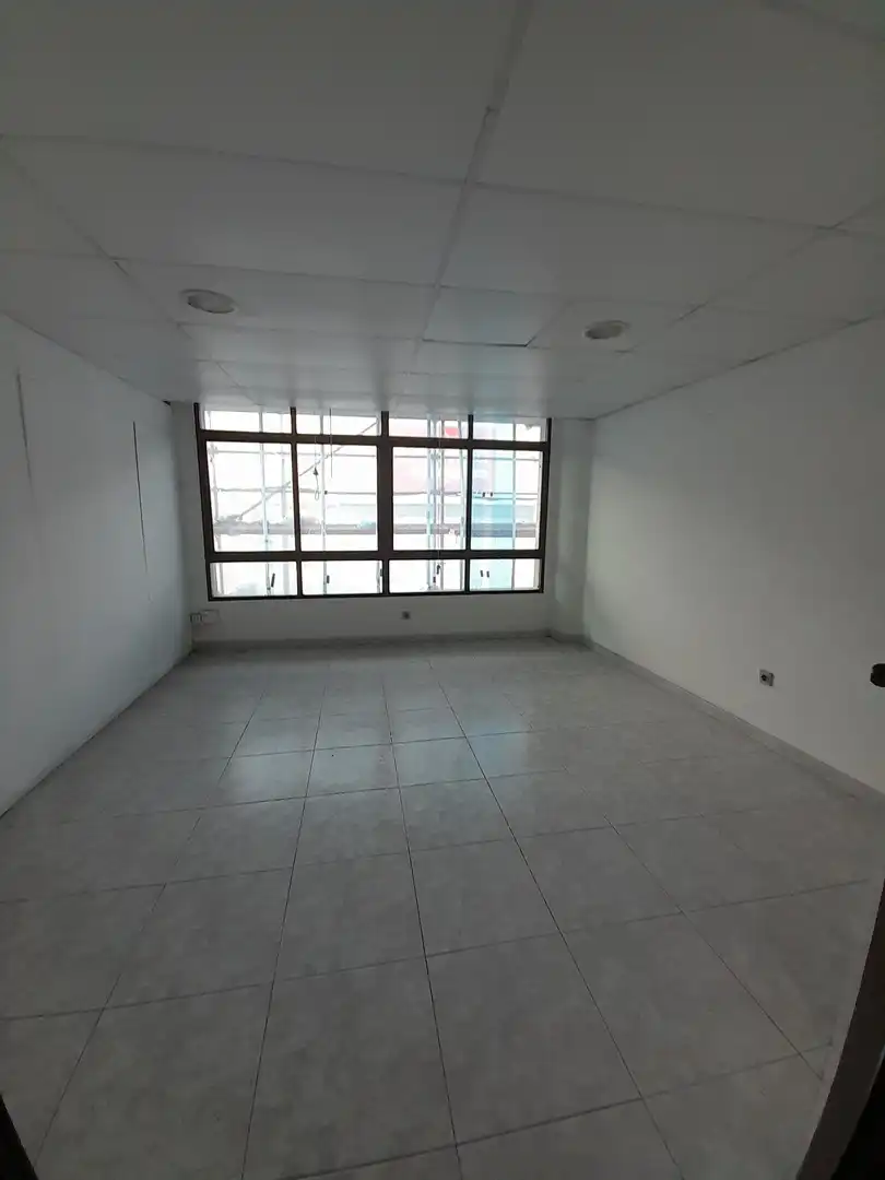 https://static.fotocasa.es/images/ads/3afae323-833b-4d30-9606-6c288d9c276a?rule=original