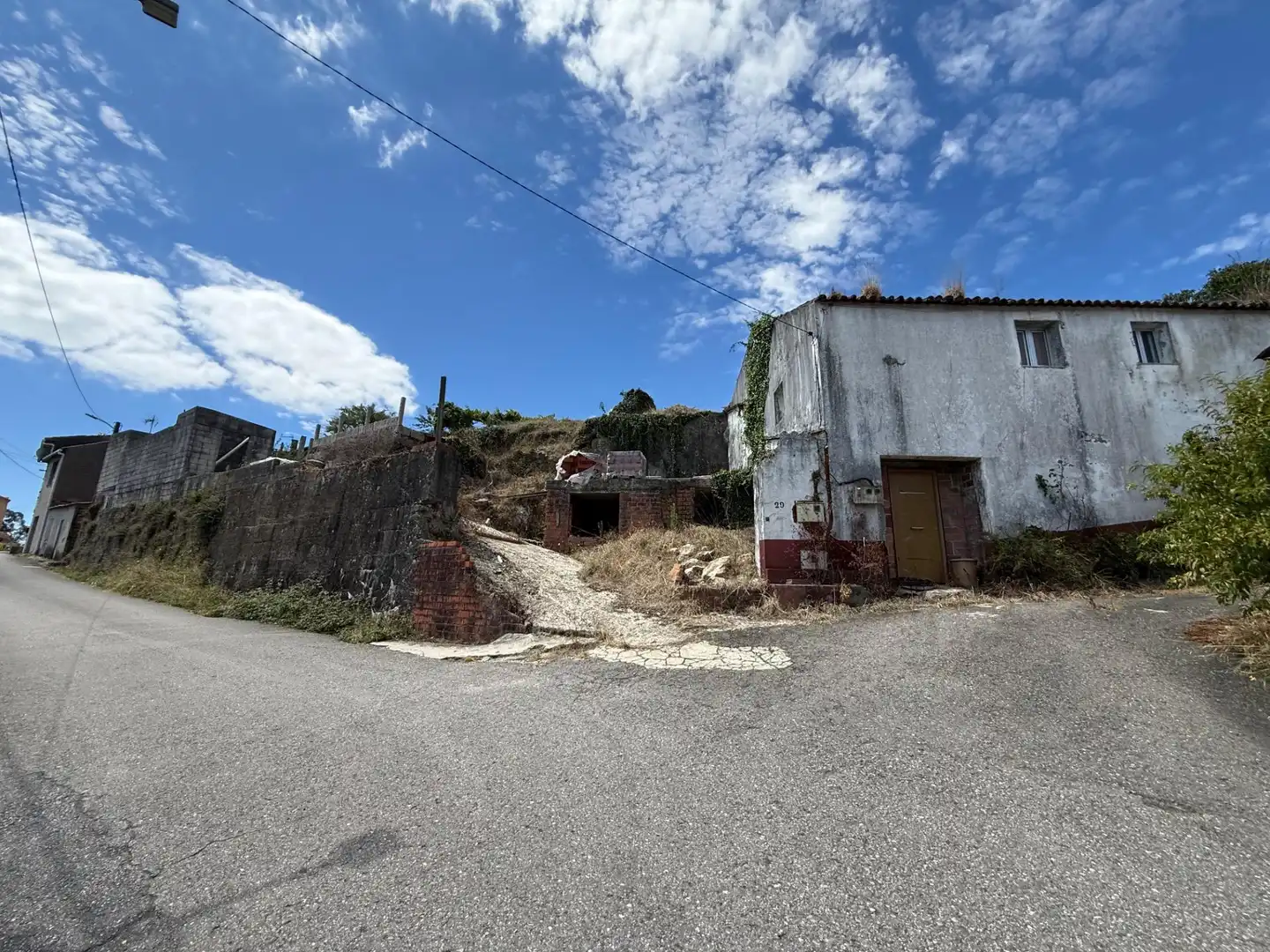 https://static.fotocasa.es/images/ads/ca0f7624-7086-43d1-ae2f-a3690a7f5663?rule=original
