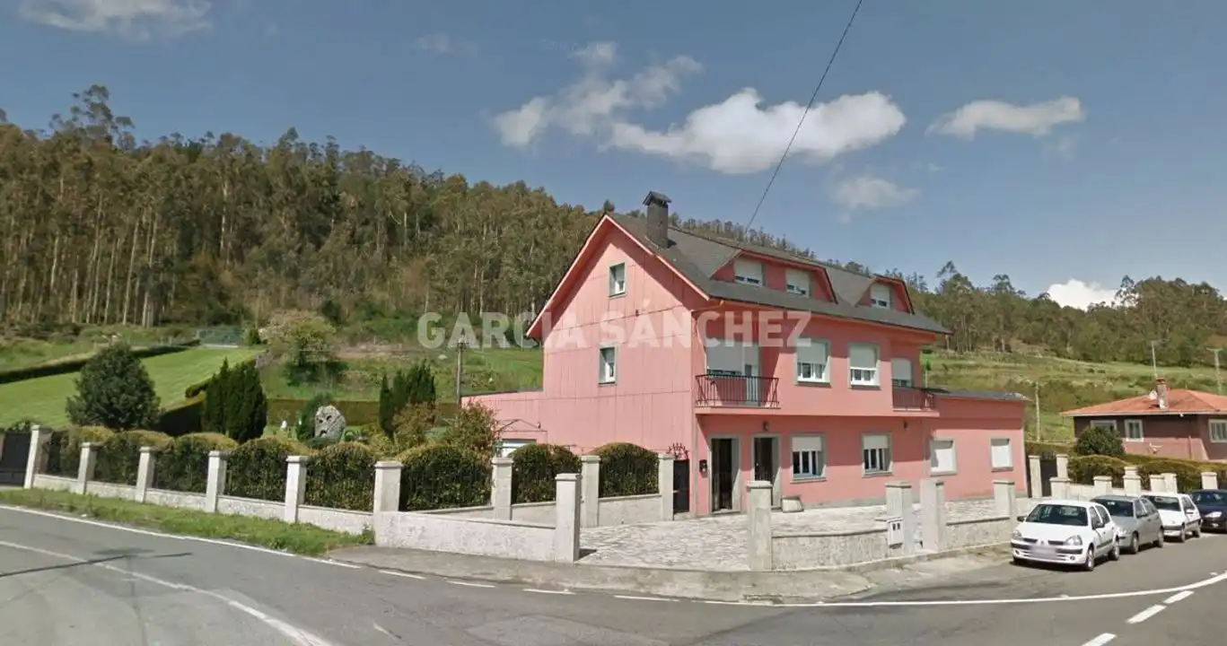 https://static.fotocasa.es/images/ads/c61660ff-59eb-4f42-97a3-01edb03a1d63?rule=original