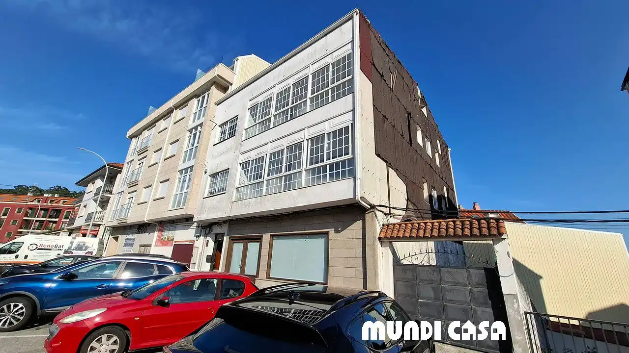 https://static.fotocasa.es/images/ads/565b4d2b-8c99-47dc-948f-d30fdc572f17?rule=original