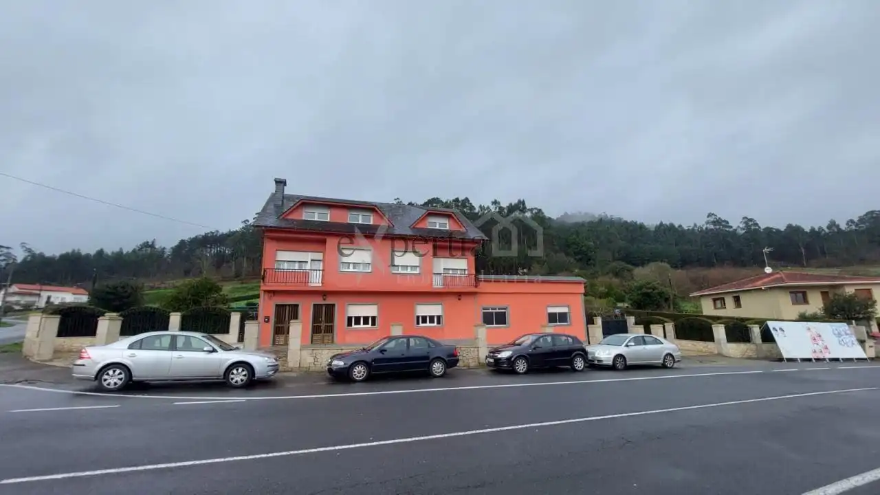 https://static.fotocasa.es/images/ads/26a33520-e663-47e4-a755-f81af2843c6a?rule=original