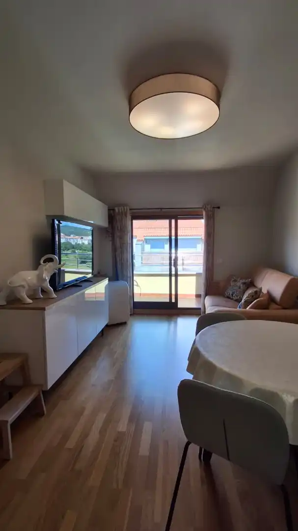 https://static.fotocasa.es/images/ads/4a0cc0a5-108d-4208-9328-a6791fd7011d?rule=original