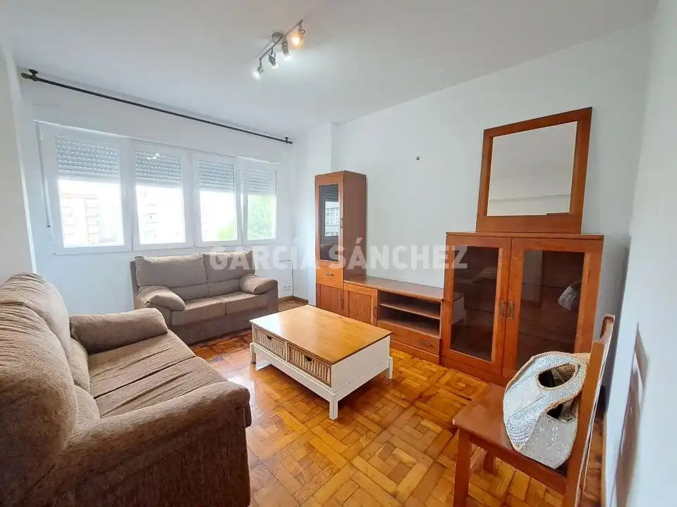 https://static.fotocasa.es/images/ads/783cbee1-f449-441a-8e7e-8d44b2b98e73?rule=original