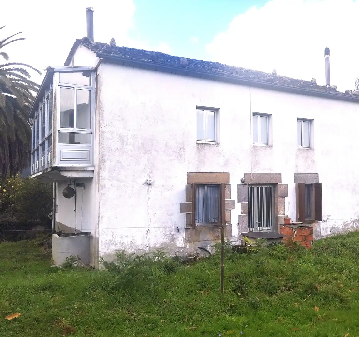 https://static.fotocasa.es/images/ads/f79aa655-8841-4d5b-be10-d683225850aa?rule=original