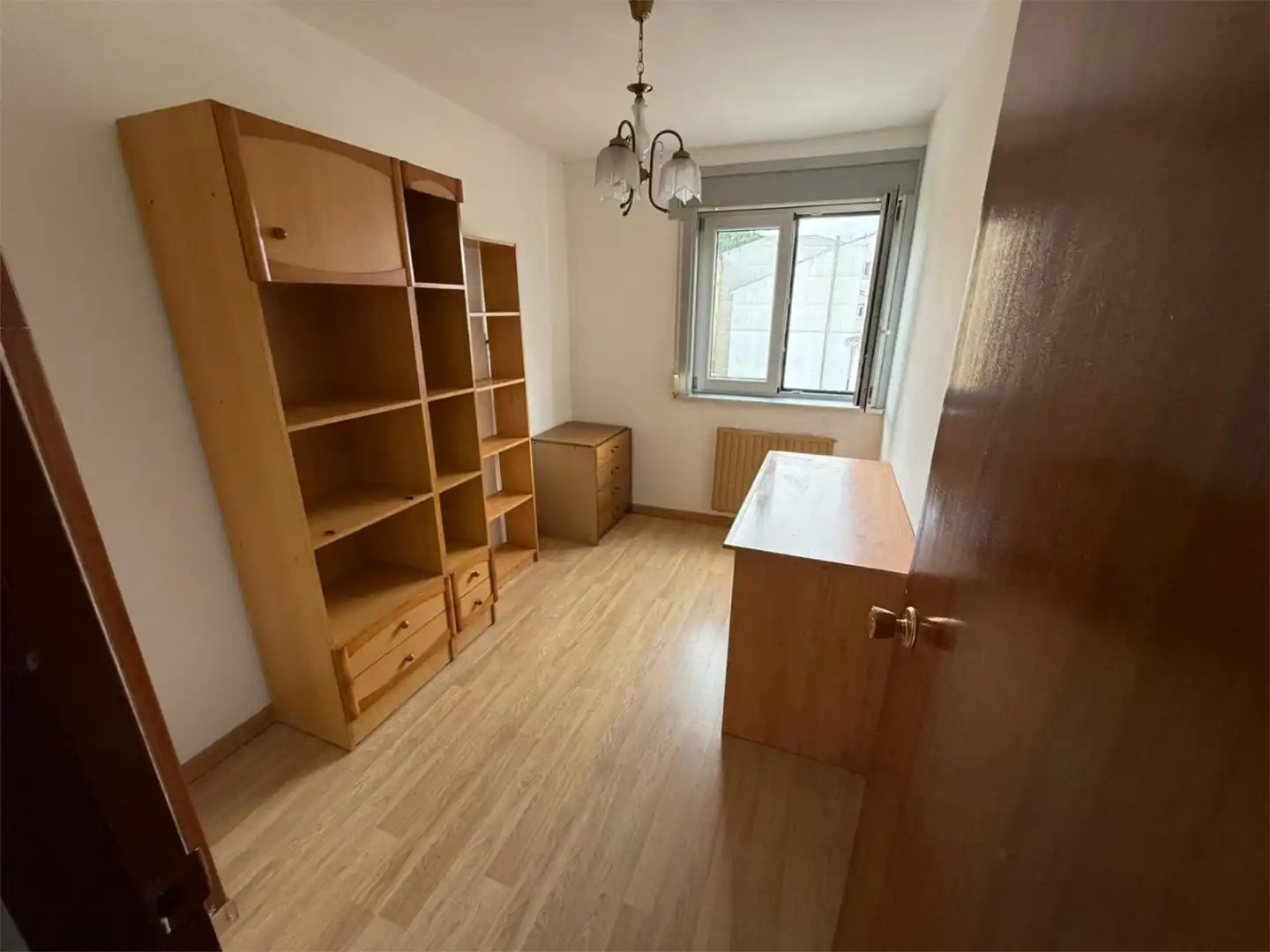 https://static.fotocasa.es/images/anuncio/2025/09/03/187462938/4715086385.jpg?rule=original