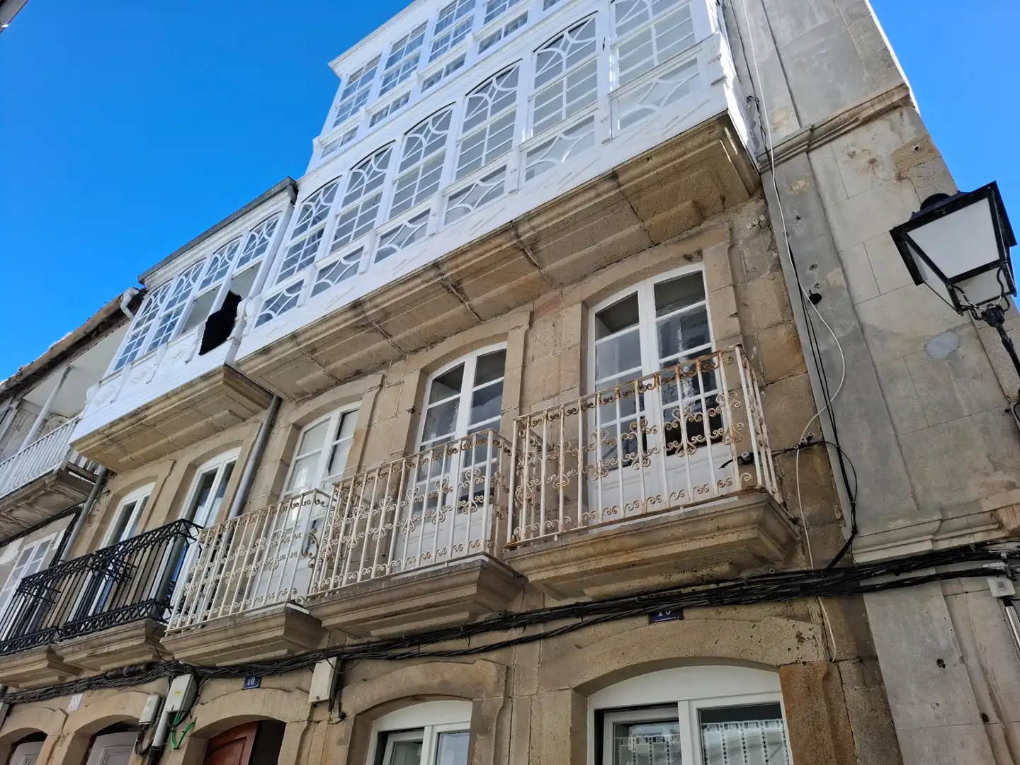 https://static.fotocasa.es/images/ads/be1b165b-4c36-4fcb-b957-5a92799aa7b1?rule=original
