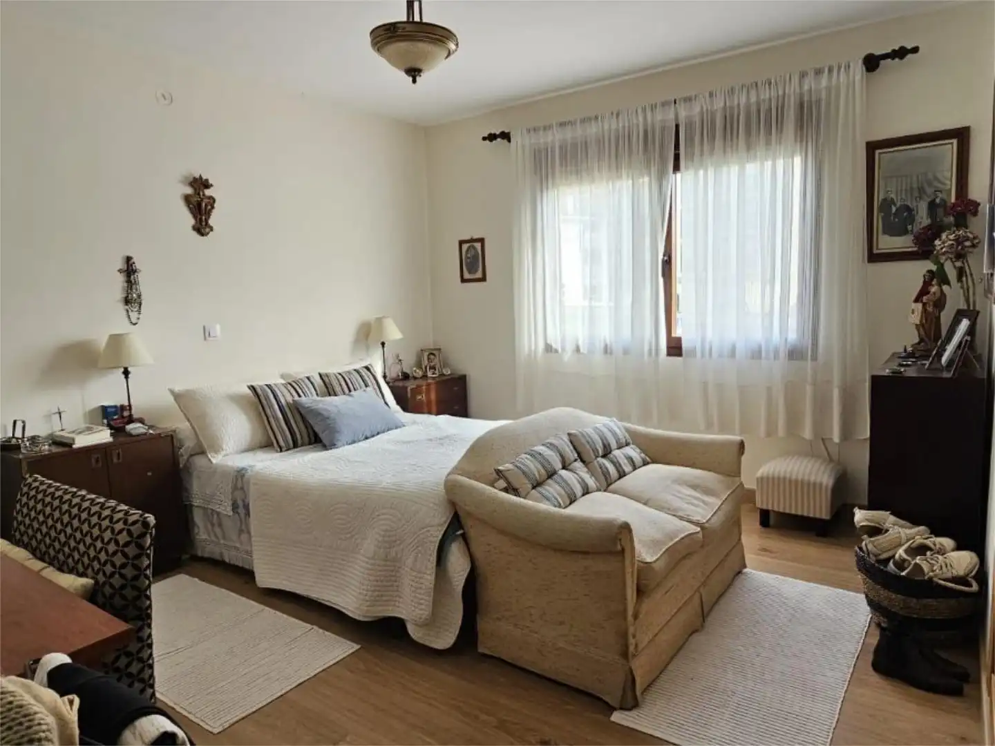 https://static.fotocasa.es/images/anuncio/2025/04/11/186188348/4606571659.jpg?rule=original