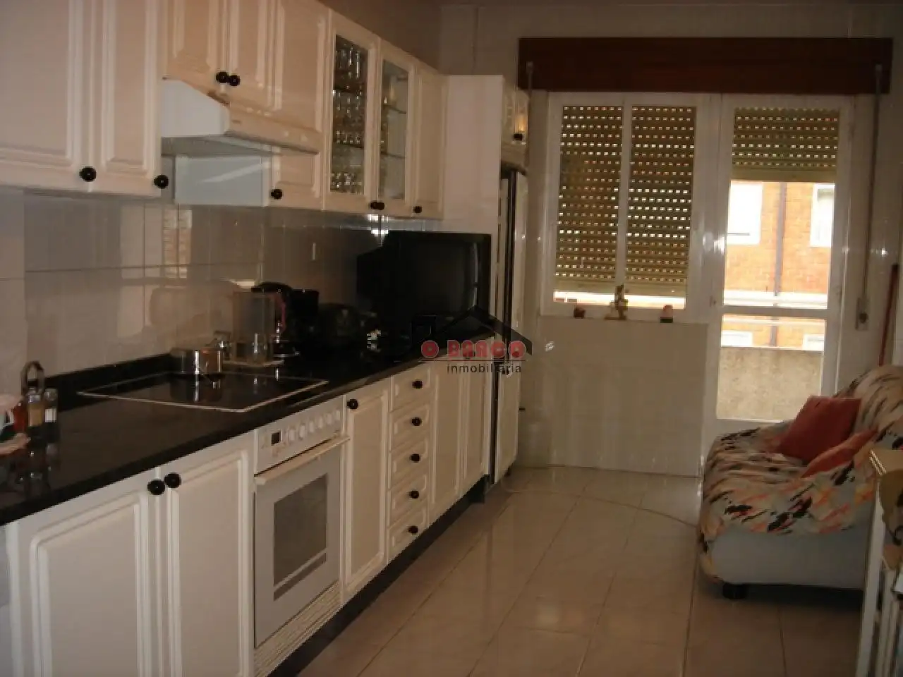 https://static.fotocasa.es/images/ads/bb622580-c0ca-4d46-8151-7d283ca2de4e?rule=original